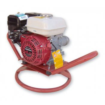 ΒΕΝΖΙΝΟΚΙΝΗΤΟΣ ΔΟΝΗΤΗΣ ΜΕ ΚΙΝΗΤΗΡΑ ROBIN 6Hp ΚΑΙ ΜΑΡΚΟΥΤΣΙ Φ 38 ΜΜ ΚΑΙ ΜΗΚΟΣ 6 Μ ΙΑΠΩΝΙΑΣ